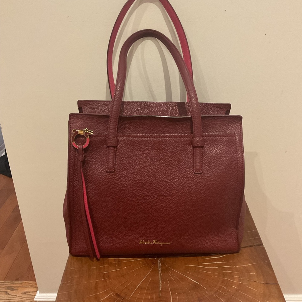 Salvatore Ferragamo Burgundy Leather Tote - Picture 2 of 16